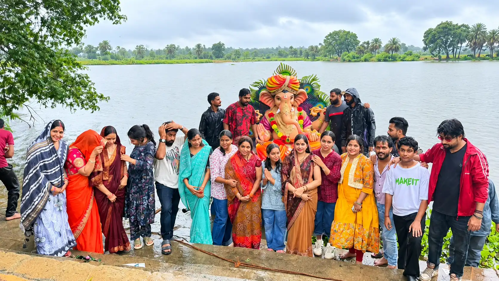 भारी बारिश में भी नहीं डिगी आस्था, गरियाबंद में ढोल-नगाड़ों के साथ निकली भव्य गणेश विसर्जन यात्रा