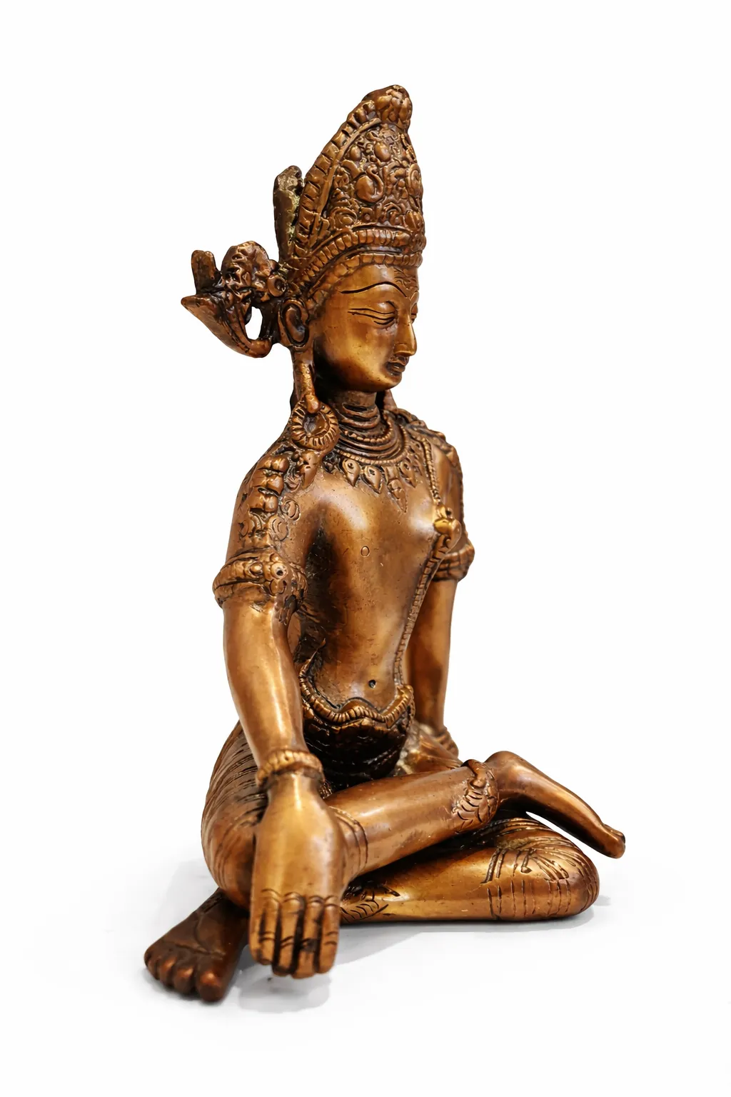 वास्तु शास्त्र में इंद्र देव का महत्व: सही स्थापना से बढ़ती है सकारात्मक ऊर्जा और समृद्धि