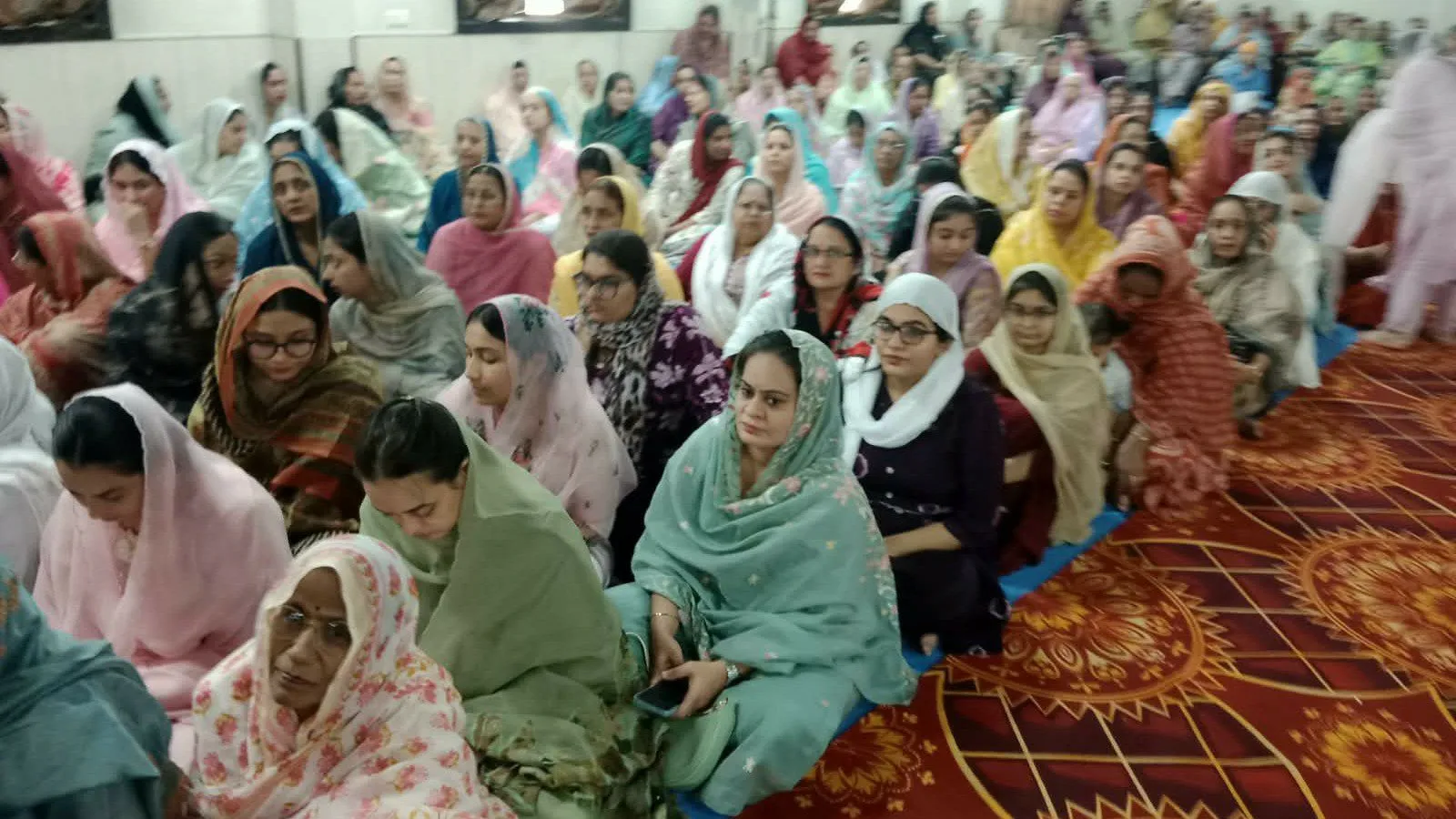 रायपुर के देवेंद्र नगर गुरुद्वारा में भाई जगजीत सिंह बबीहा ने किया कीर्तन, उमड़ी सिख समाज की भारी भीड़