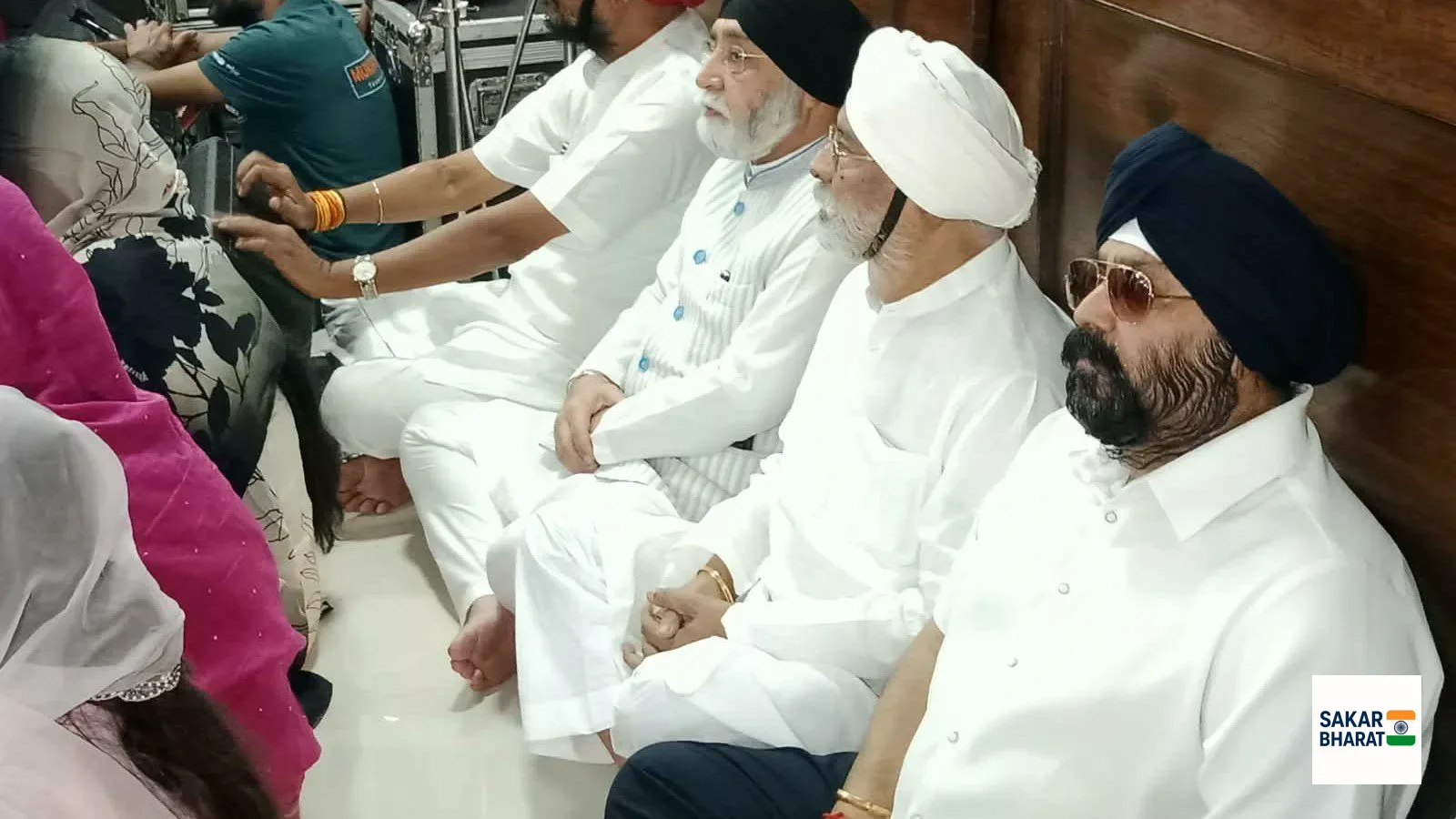 छत्तीसगढ़ सिक्ख फोरम लेडिस विंग द्वारा देवेंद्र नगर गुरुद्वारा में प्रसिद्ध रागी भाई जगजीत सिंह बबीहा ने गुरबाणी कीर्तन से संगत को किया निहाल, ग्रैंड ग्रुप के च | पूरी खबर