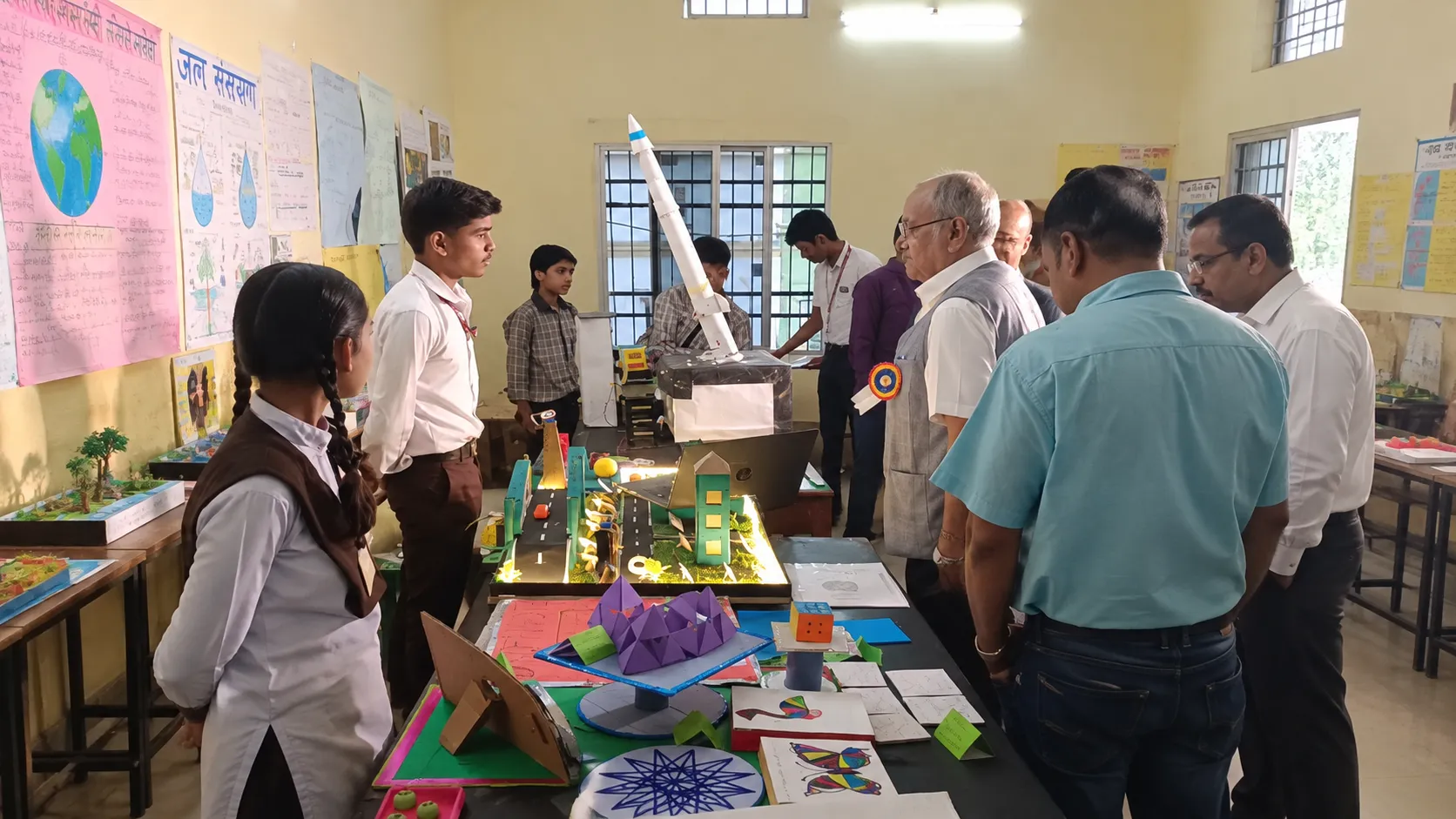 रायपुर में वैदिक गणित मेले का शुभारंभ, खरोरा विद्यालय के भवन निर्माण के लिए 20 लाख रुपये की घोषणा