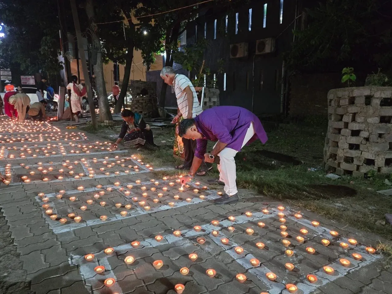 माननीय श्री नरेंद्र मोदी जी प्रधान मंत्री के जन्म दिन के अवसर में "सेवा संकल्प अभियान" " *आशीर्वाद का दिया* " उद्धेश्य में प्रकाश डालते हुए छत्तीसगढ़ स्टेट पॉव | पूरी खबर
