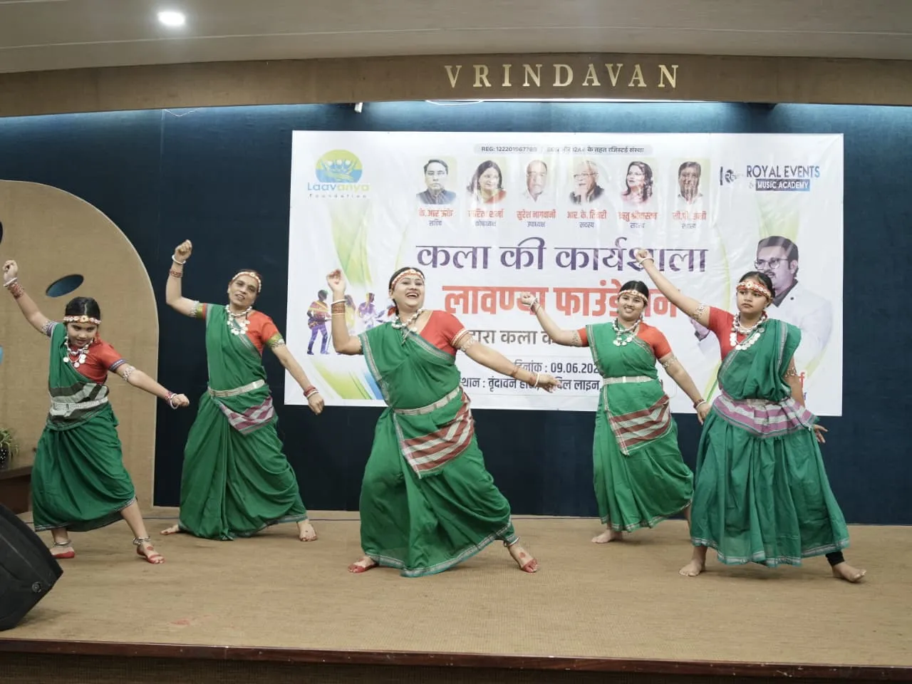"कला की कार्यशाला" में बच्चों और महिलाओं ने बिखेरा प्रतिभा का रंग, प्रशस्ति पत्र से हुए सम्मानित