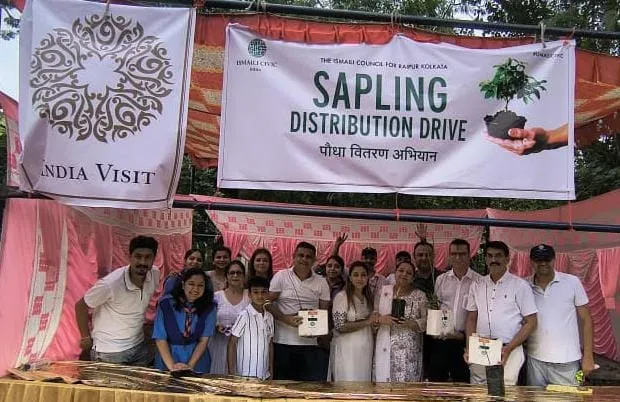 स्वतंत्रता दिवस पर इस्माइली CIVIC ने लगाए 500 पौधे, दिया हरियाली का संदेश
